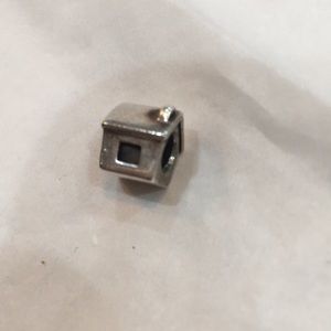 Pandora house bead